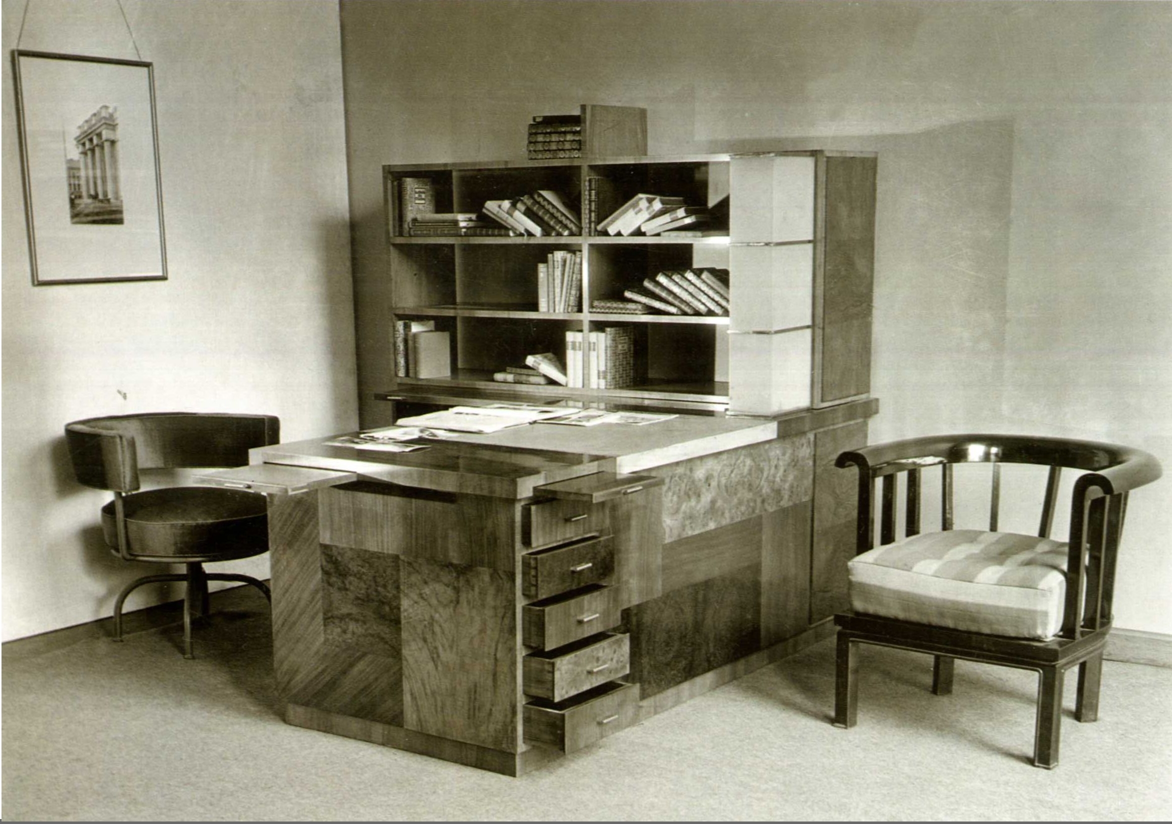 �r�asztal fot�ja